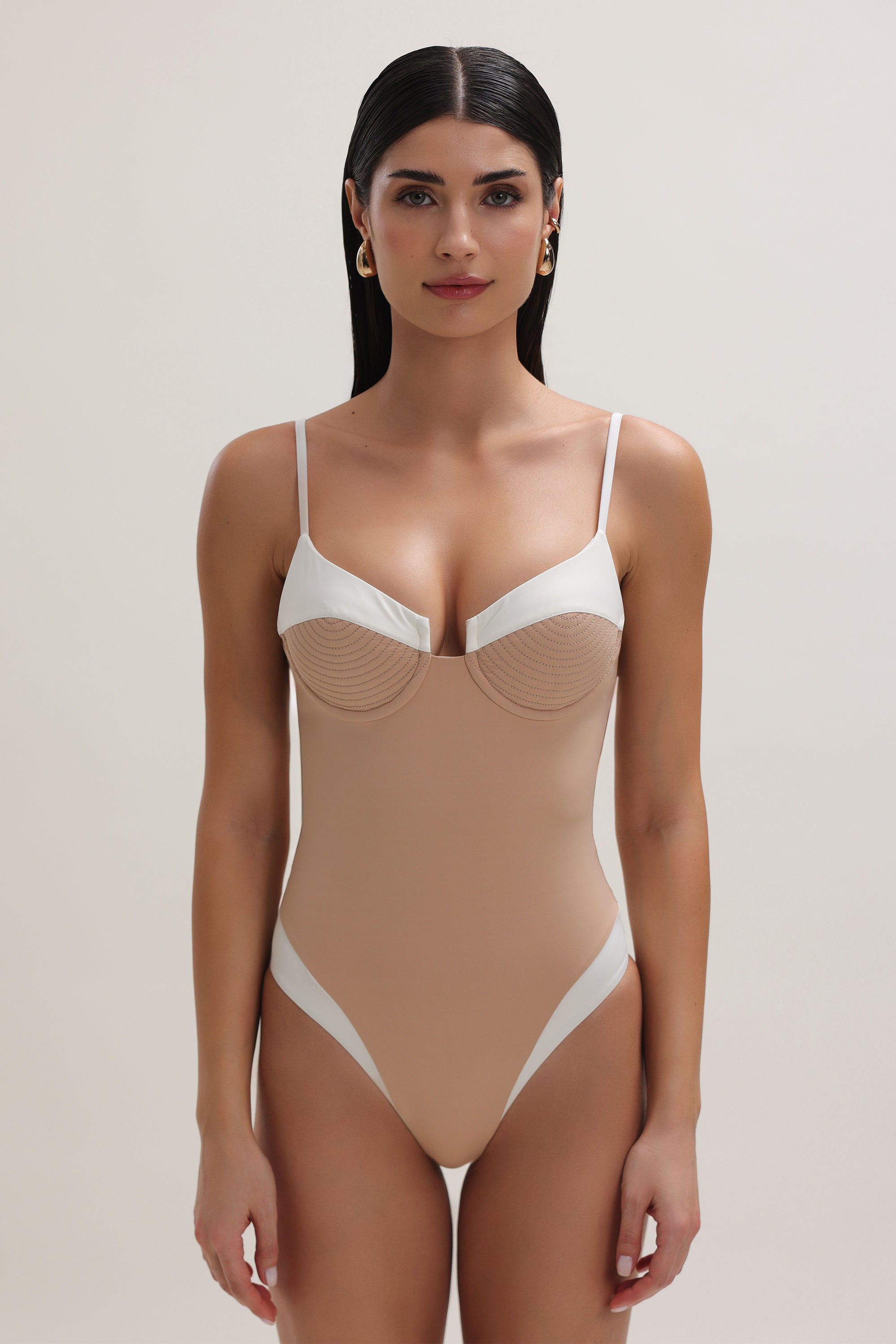 Costum de baie întreg Celine – Nude