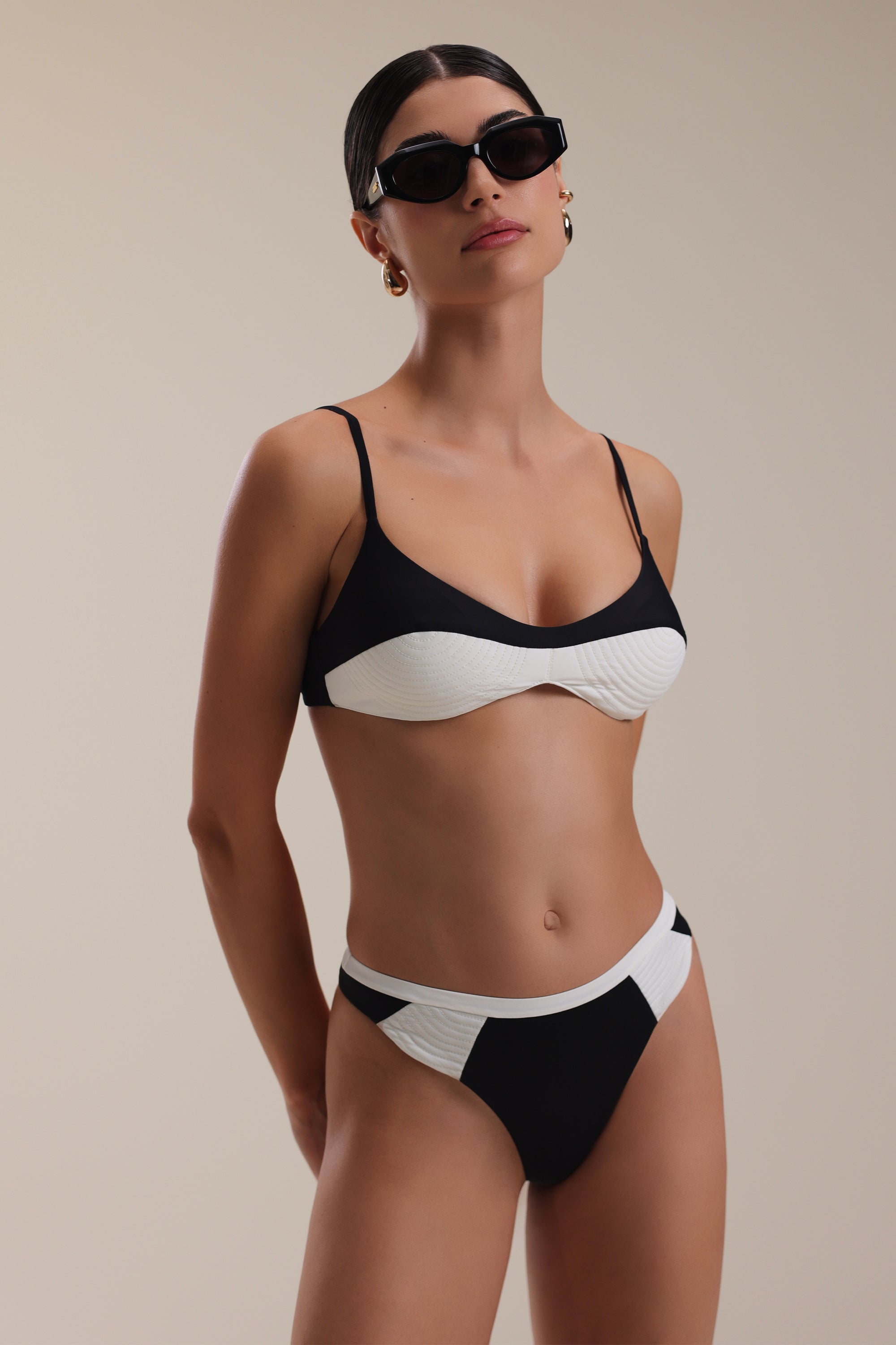 Elise Scoop Neck Top Black