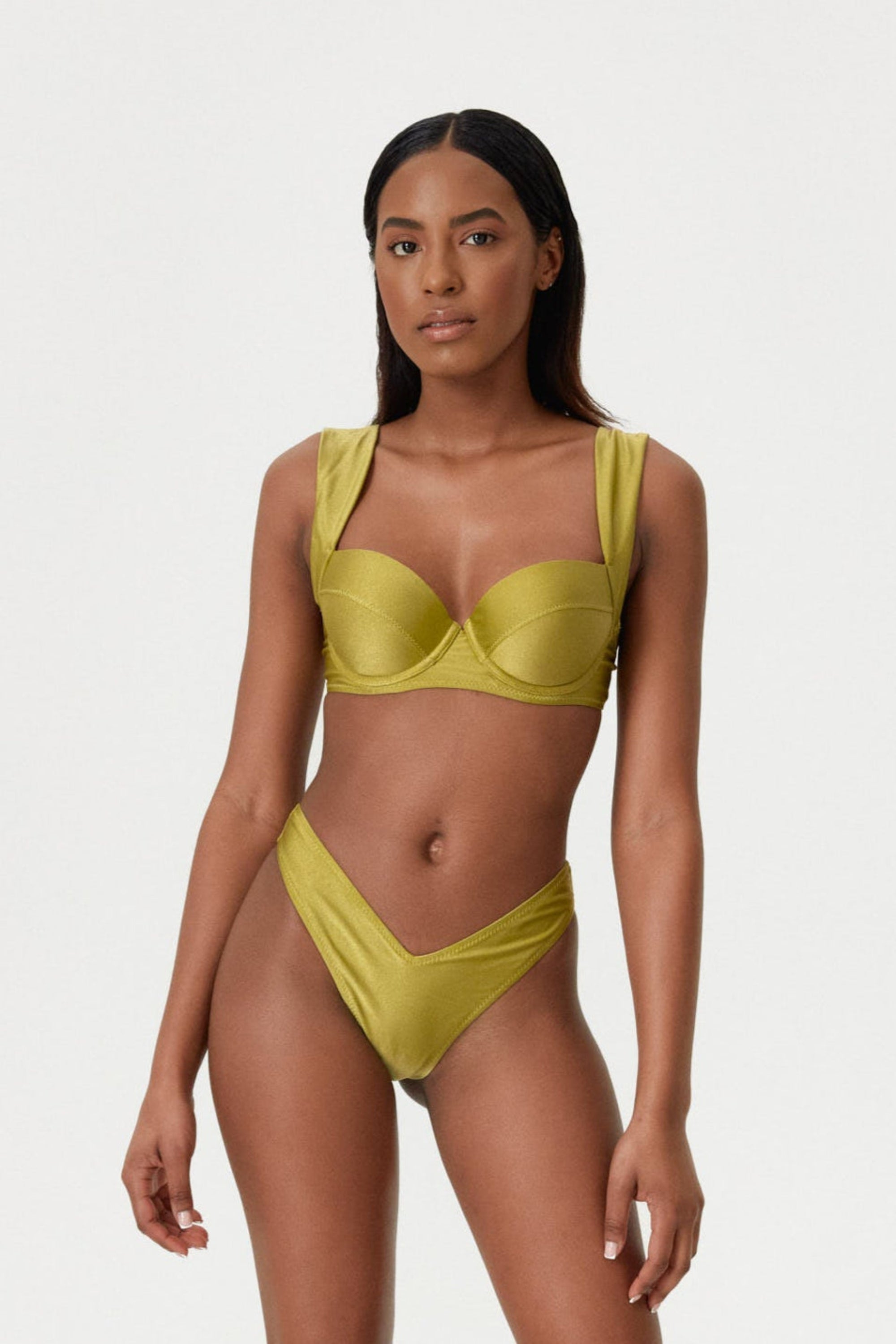 Sutien de baie cu armătură Peridot