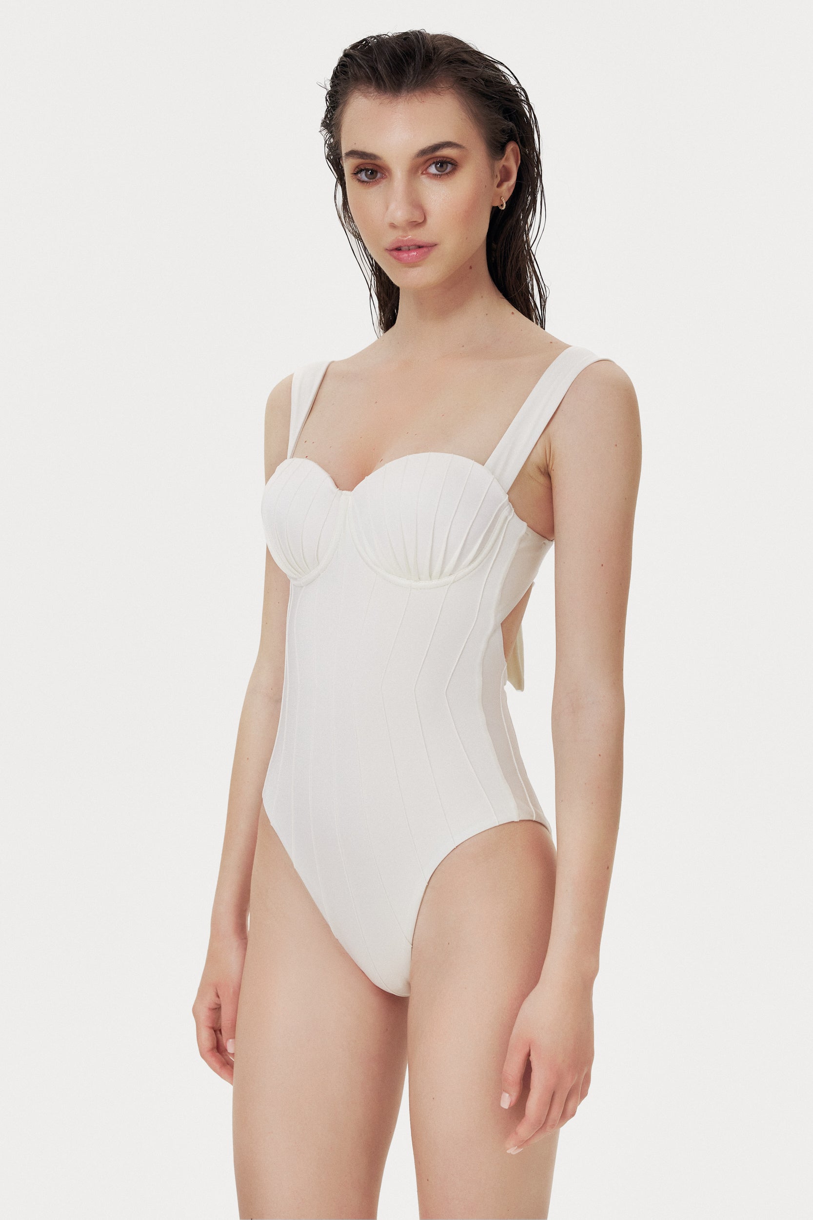 Pearl Coquillage Balconette One Piece