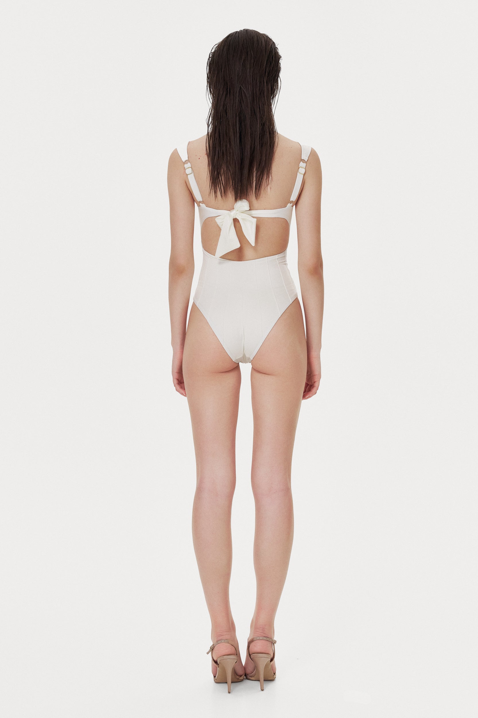 Pearl Coquillage Balconette One Piece